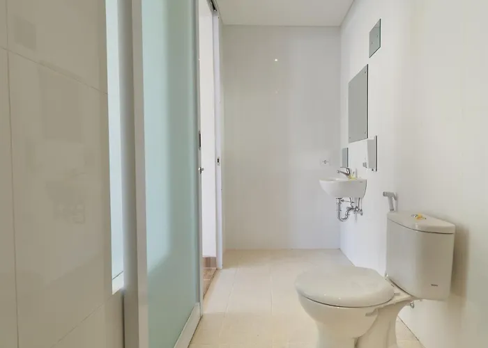 Nyang-nyang Retreat 4*